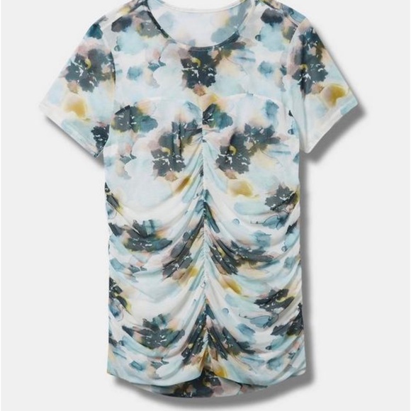 Torrid Stretch Mesh Crew Neck Ruched Top size 2x - Picture 3 of 5